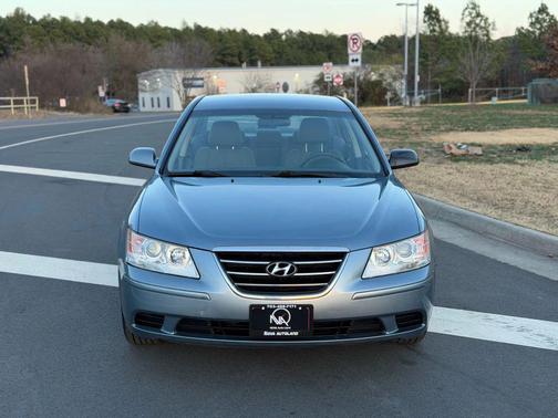 2010 Hyundai SONATA GLS