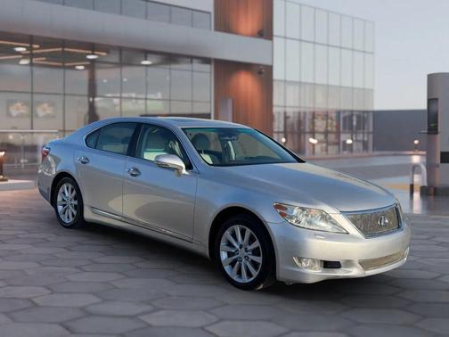 2010 Lexus LS 460 Base