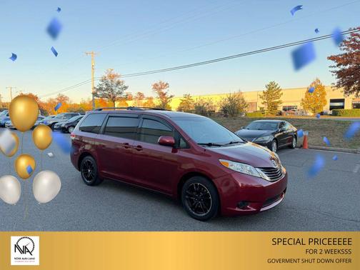 2011 Toyota Sienna LE