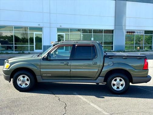2002 Ford Explorer Sport Trac Base