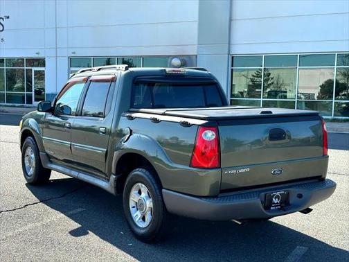 2002 Ford Explorer Sport Trac Base