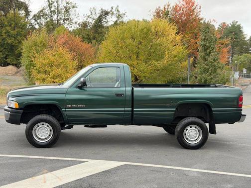 2001 Dodge Ram 2500 Base