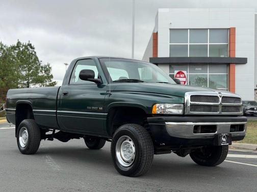 2001 Dodge Ram 2500 Base