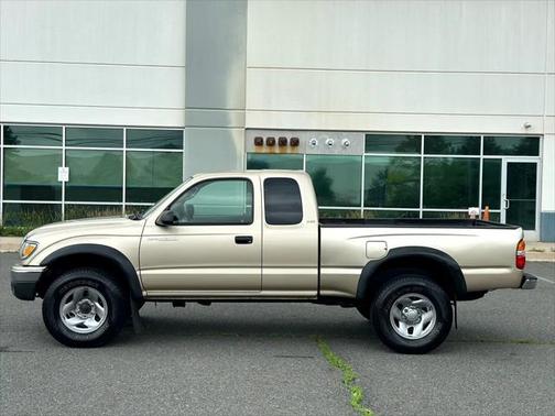 2004 Toyota Tacoma Xtracab