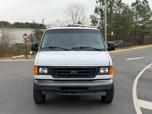 2006 Ford E250 Base