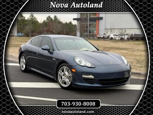 2011 Porsche Panamera 4
