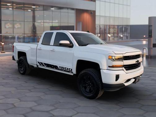 2017 Chevrolet Silverado 1500 2LT