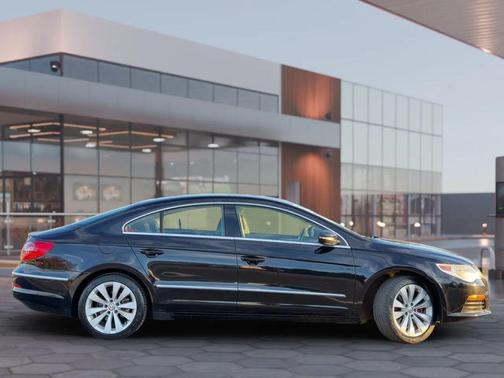 2011 Volkswagen CC R-Line