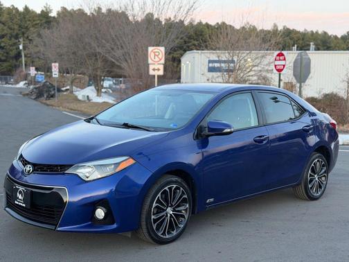 2014 Toyota Corolla S Plus