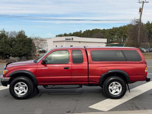 2004 Toyota Tacoma Xtracab