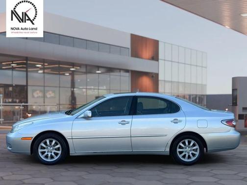 Millennium Silver Metallic 2003 Lexus ES 300 Base