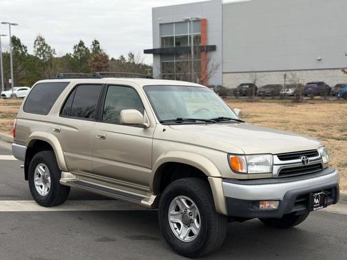 2002 Toyota 4Runner SR5
