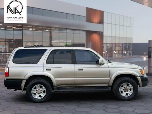 2002 Toyota 4Runner SR5