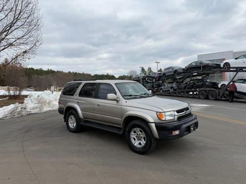 2002 Toyota 4Runner SR5