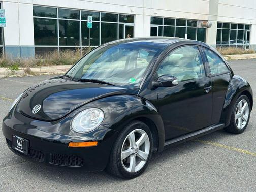 2008 Volkswagen New Beetle Black Tie Edition