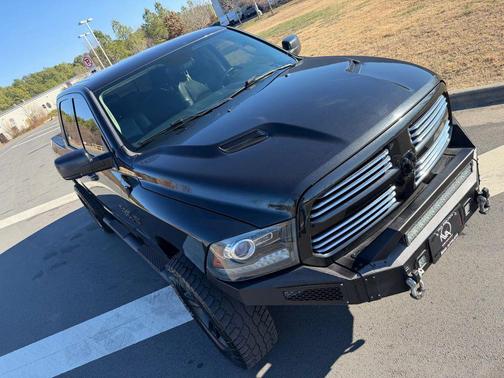 2016 RAM 1500 Sport