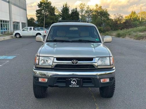 2002 Toyota 4Runner SR5