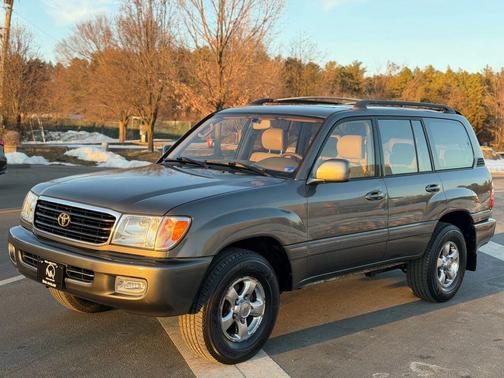 2001 Toyota Land Cruiser Base