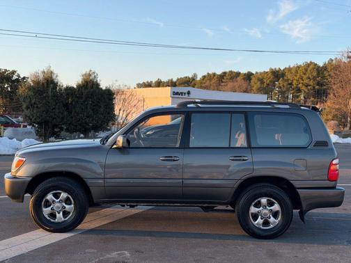 2001 Toyota Land Cruiser Base