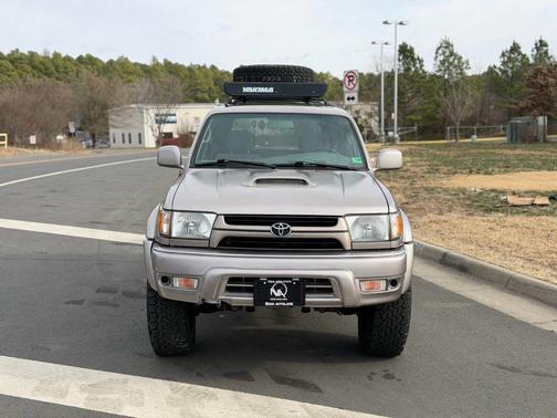 2002 Toyota 4Runner SR5