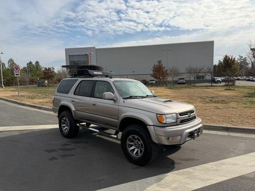 2002 Toyota 4Runner SR5