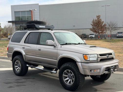 2002 Toyota 4Runner SR5