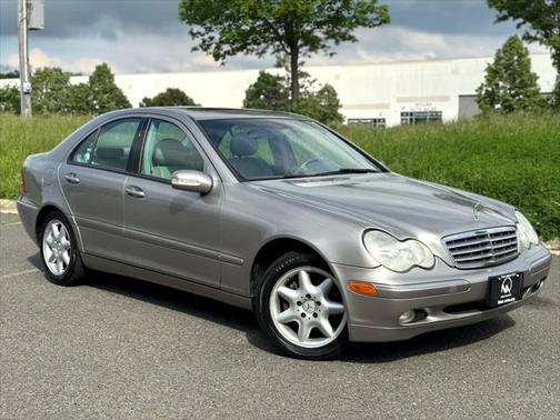 2004 Mercedes-Benz C-Class C240 Sedan