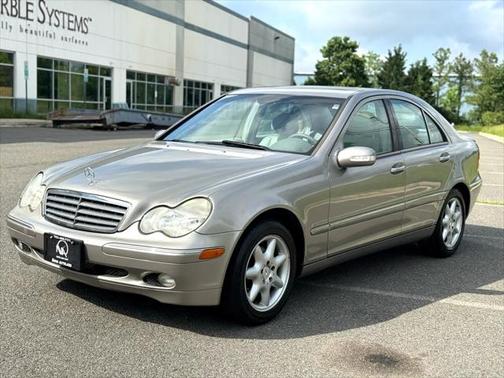 2004 Mercedes-Benz C-Class C240 Sedan