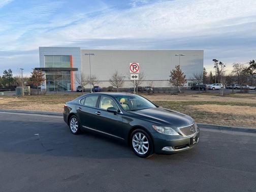 2007 Lexus LS 460 Base