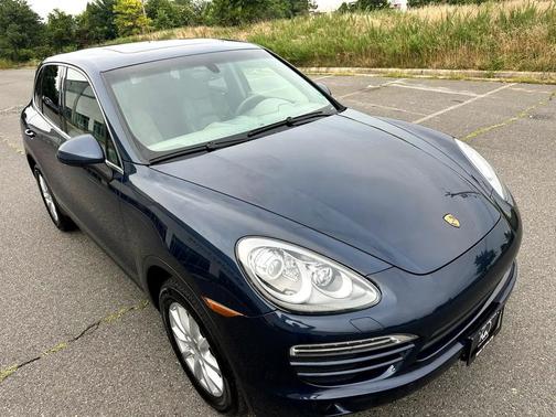 2013 Porsche Cayenne Base