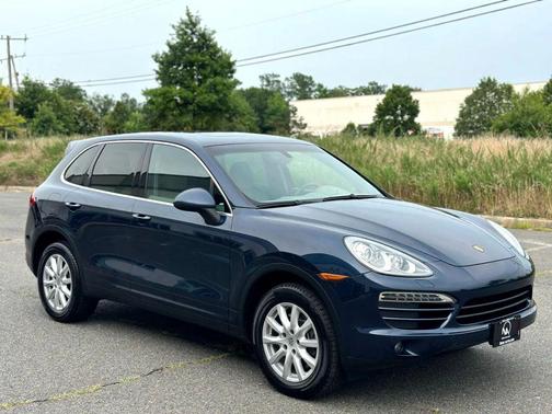 2013 Porsche Cayenne Cayenne