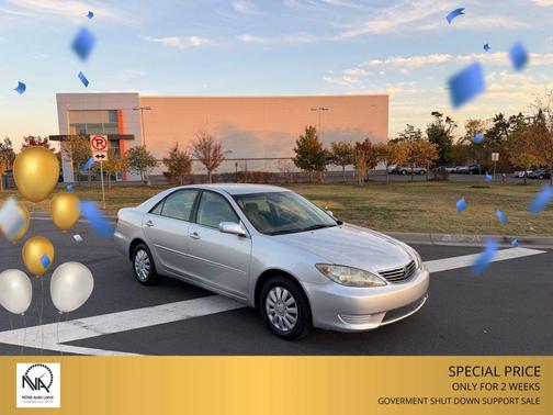 2005 Toyota Camry LE