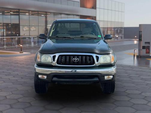 2004 Toyota Tacoma Xtracab