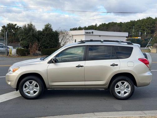 2007 Toyota RAV4 Sport