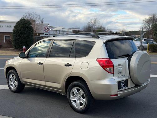 2007 Toyota RAV4 Sport