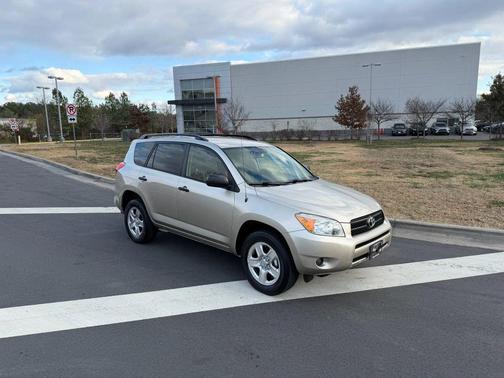 2007 Toyota RAV4 Sport