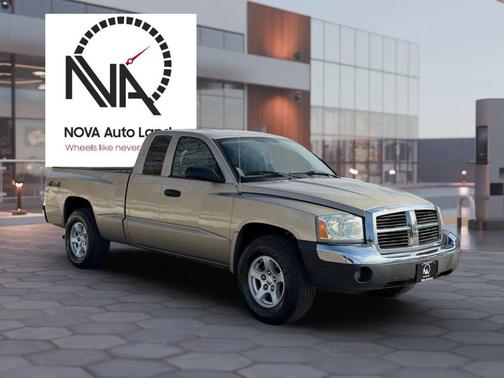 2005 Dodge Dakota SLT Club Cab