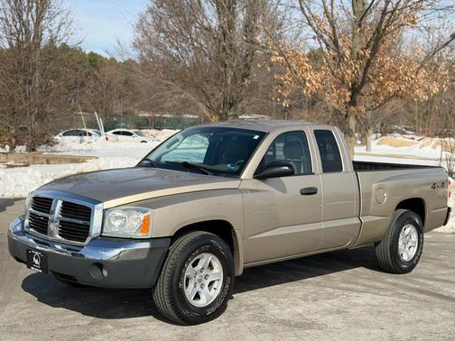 2005 Dodge Dakota SLT Club Cab