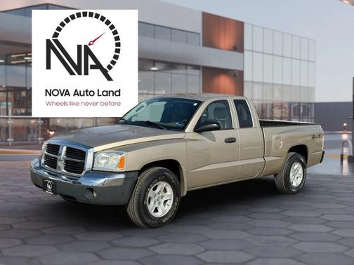 2005 Dodge Dakota SLT Club Cab