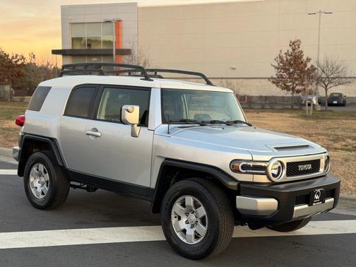 2007 Toyota FJ Cruiser Base