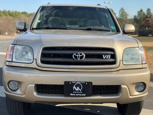 2003 Toyota Sequoia SR5