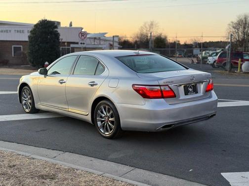 2010 Lexus LS 460 Base