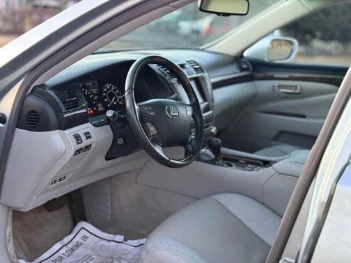 2010 Lexus LS 460 Base