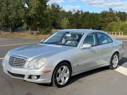 2007 Mercedes-Benz E-Class E 550 Sedan 4D