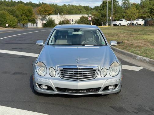 2007 Mercedes-Benz E-Class E 550 Sedan 4D