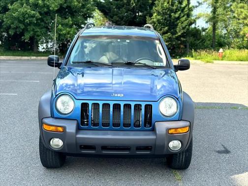 2004 Jeep Liberty Sport
