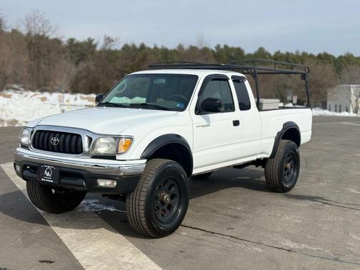 2004 Toyota Tacoma Xtracab