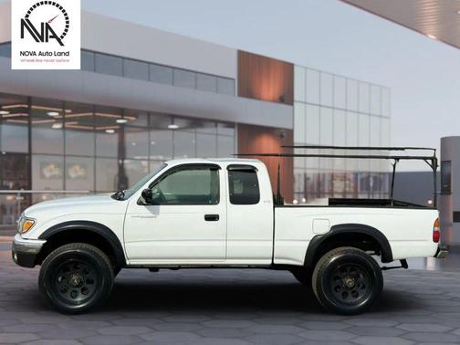 2004 Toyota Tacoma Xtracab