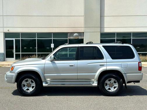 2000 Toyota 4Runner SR5 4WD