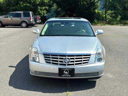 2010 Cadillac DTS Premium Collection